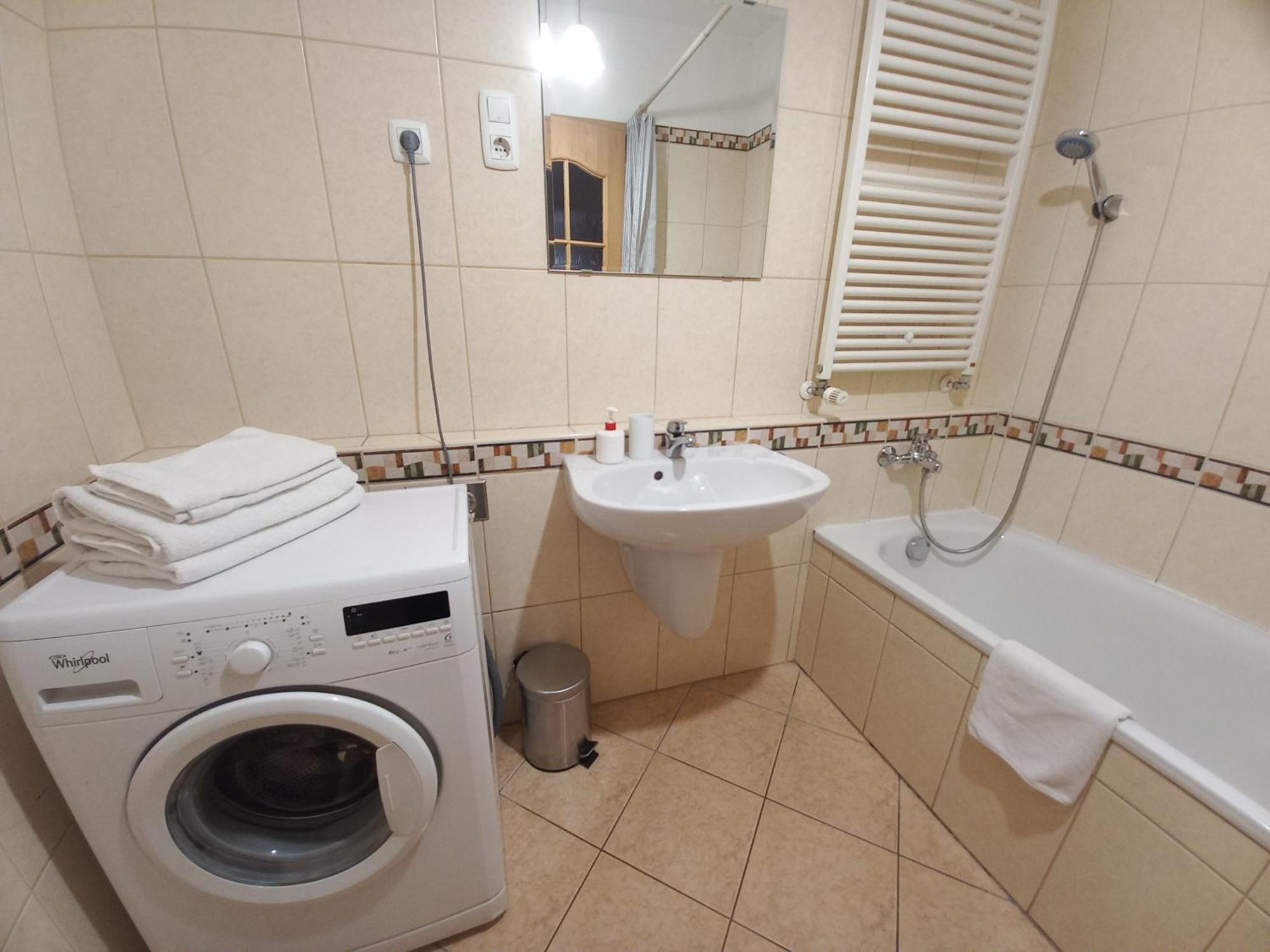 Innercity Apartments Budapest Bagian luar foto